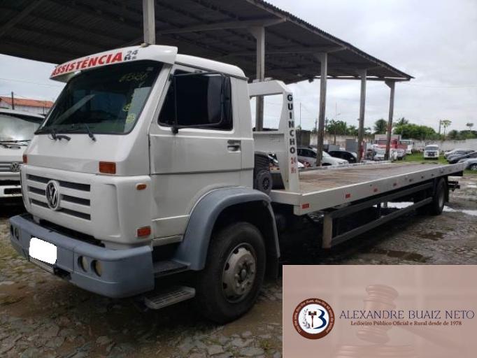 VOLKSWAGEN 13-180 E WORKER 06/06