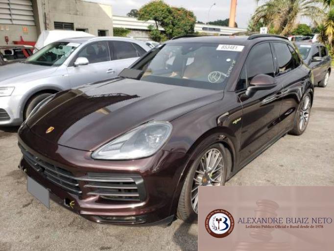 PORSCHE CAYENNE 22/23